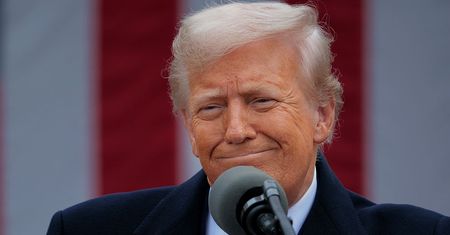 Cła USA na Chiny sięgną łącznie 104 proc. To już postanowione