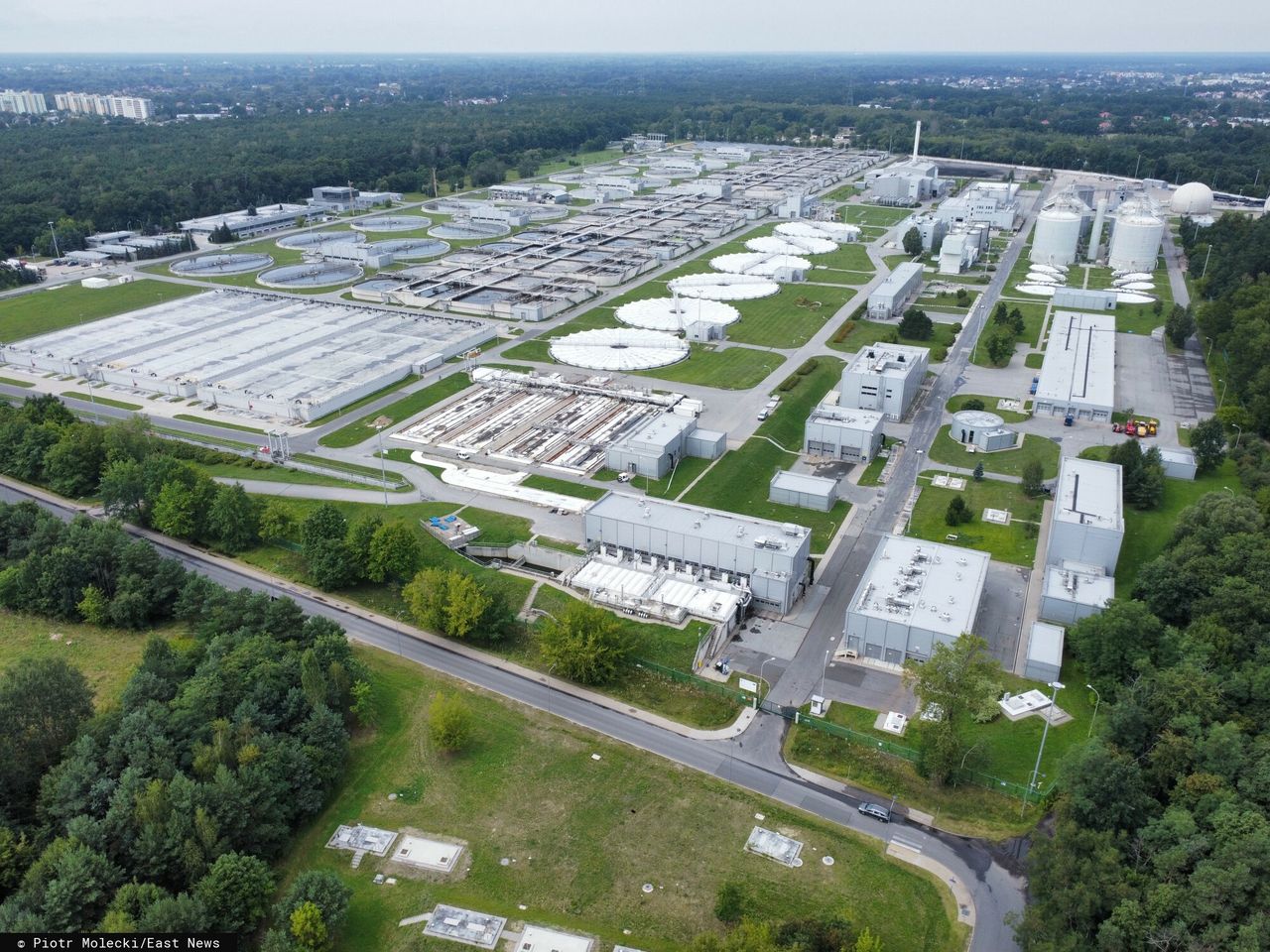 99 mld zł i wciąż za mało. Prawie 700 gmin nie spełnia norm