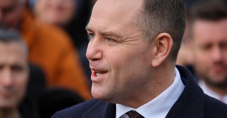 Kontrowersje wokół mieszkania Karola Nawrockiego. Co się stało z panem Jerzym?