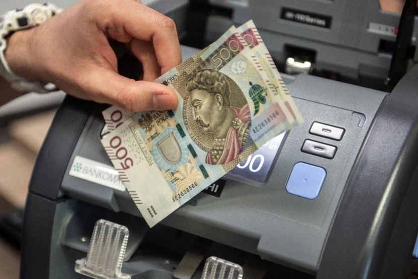 Zmiany w 800 plus od czerwca. Tysiące rodzin stracą świadczenie
