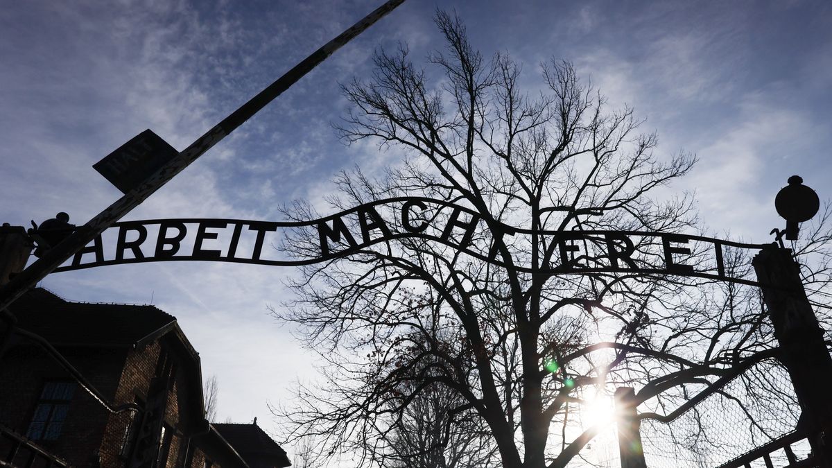 Arbeich Macht Frei sign during the 80th Anniversary of the liberation of Auschwitz-Birkenau ceremony in Oswiecim, Poland on January 27, 2025. (Photo by Jakub Porzycki/NurPhoto via Getty Images)