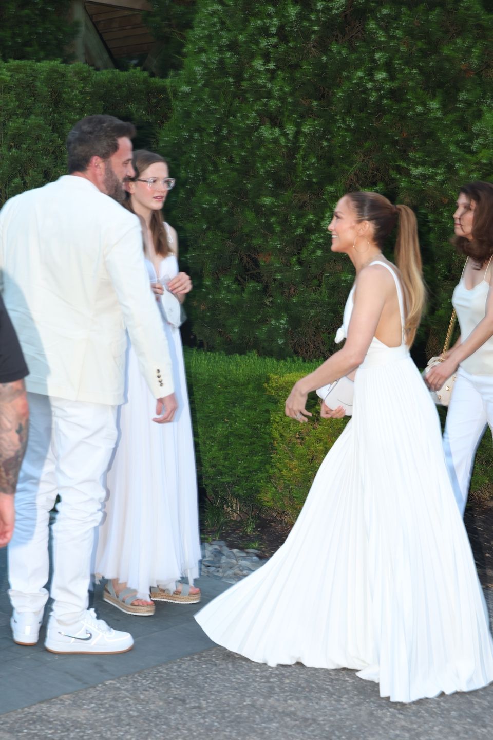 Tłum gwiazd na imprezie bogatego biznesmena