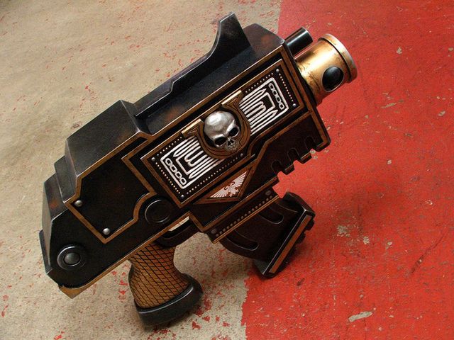 Ultramarines pistol - replika broni