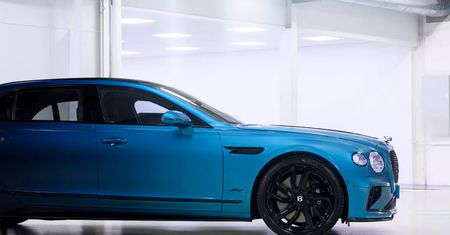 Ten lakier Bentleya kosztuje więcej niż nowiutki Mercedes
