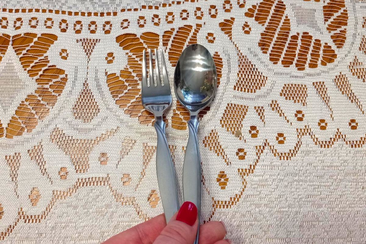 Thanks to this trick, I always have shiny cutlery.