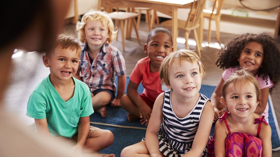 Dlaczego w polskich szkołach jest tak głośno?