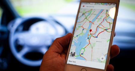 Internauci dopięli swego. W Google Maps znów usłyszymy Jarosława Juszkiewicza