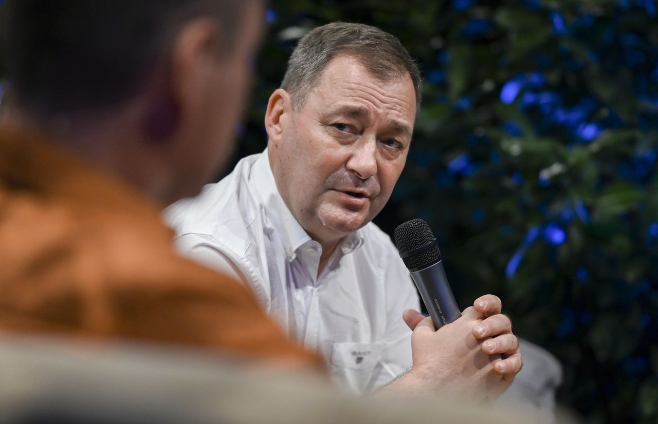 Jacek Rozenek dochodzi do siebie zdrowotnie i finansowo