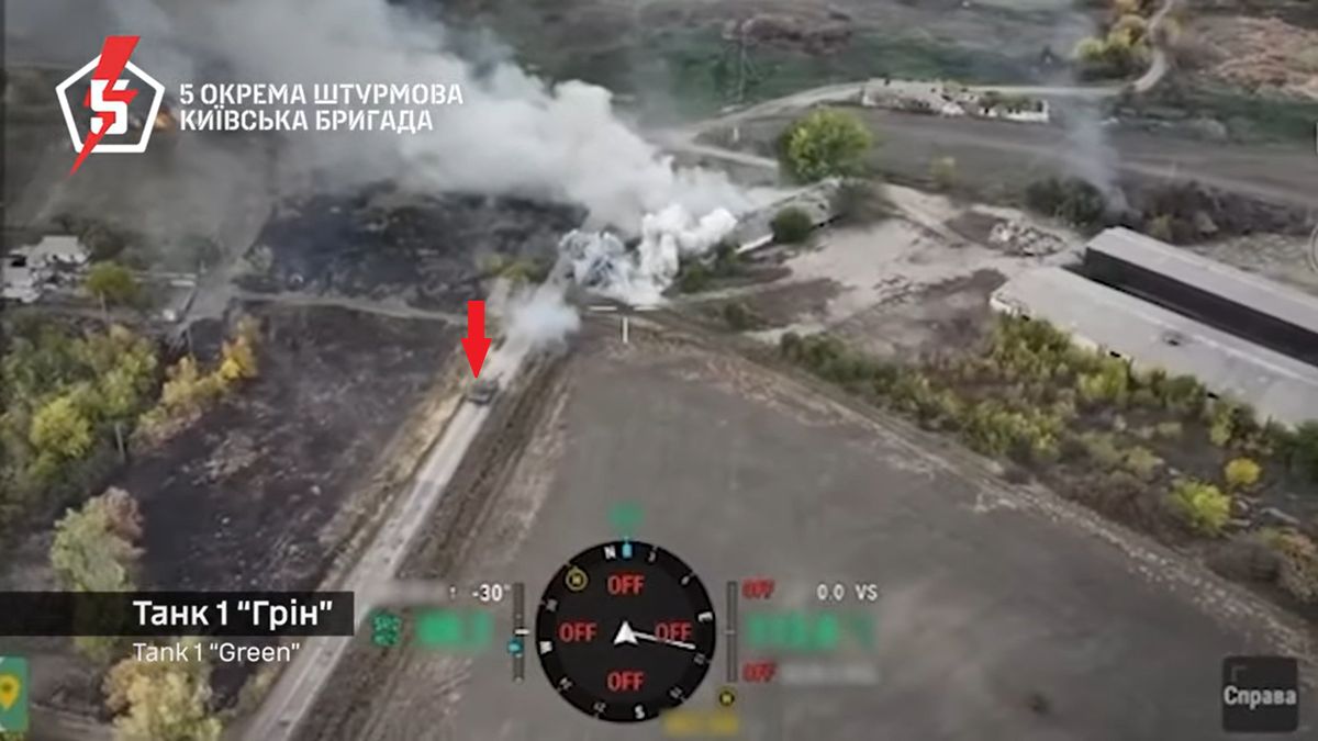 Ukraiński T-80BW "Zielony" strzelający do Rosjan.