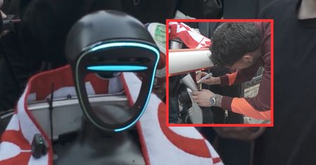Robot zaczepił reprezentanta Polski i zażartował ze Szwedów. Miał jedną prośbę