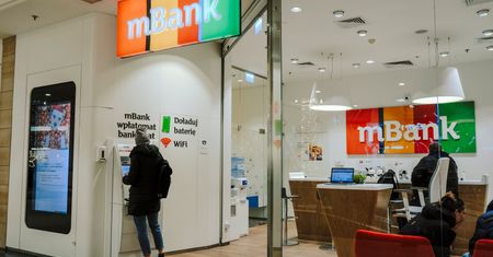 Przyszedł z 4 mln zł do mBanku, ale niczego nie załatwił. Fala komentarzy pod postem