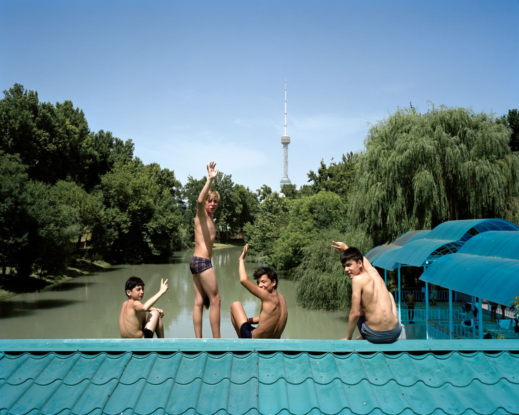 Marco Barbieri sfotografował Uzbekistan, czyli bawełniany raj na pustyni 22