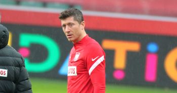 Rekord na horyzoncie. Lewandowski może zostać, Raphinha nie