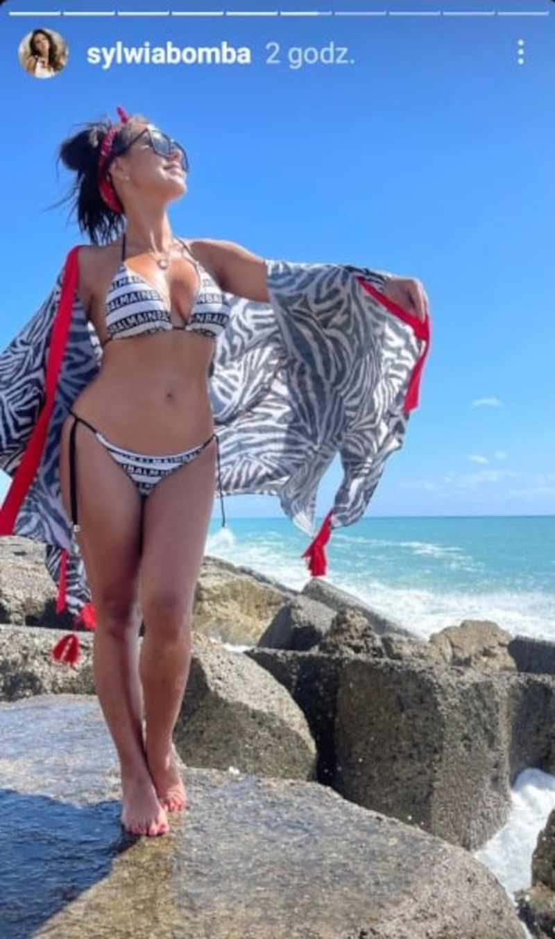 Sylwia Bomba odpowiada internautce, która sugeruje, że jest W CIĄŻY 