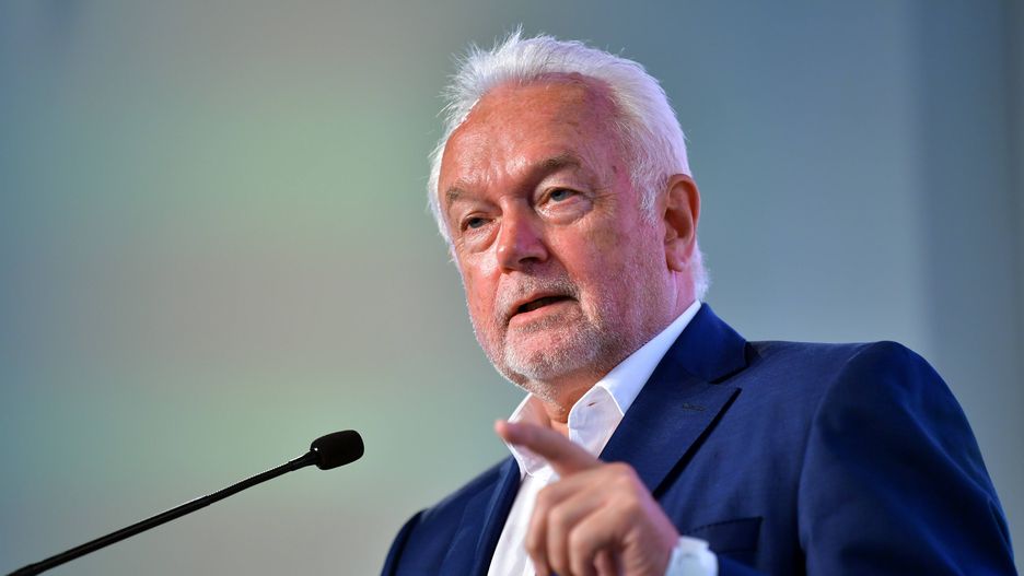 Niemcy otworzą Nord Stream 2? Burza po słowach wiceszefa Bundestagu