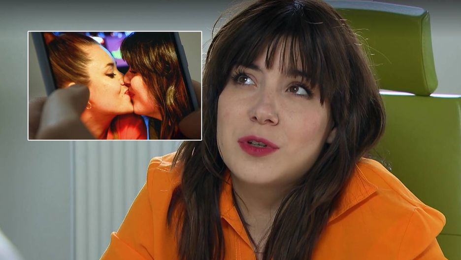 Agata nie pamiętała pocałunku z podwładną na imprezie