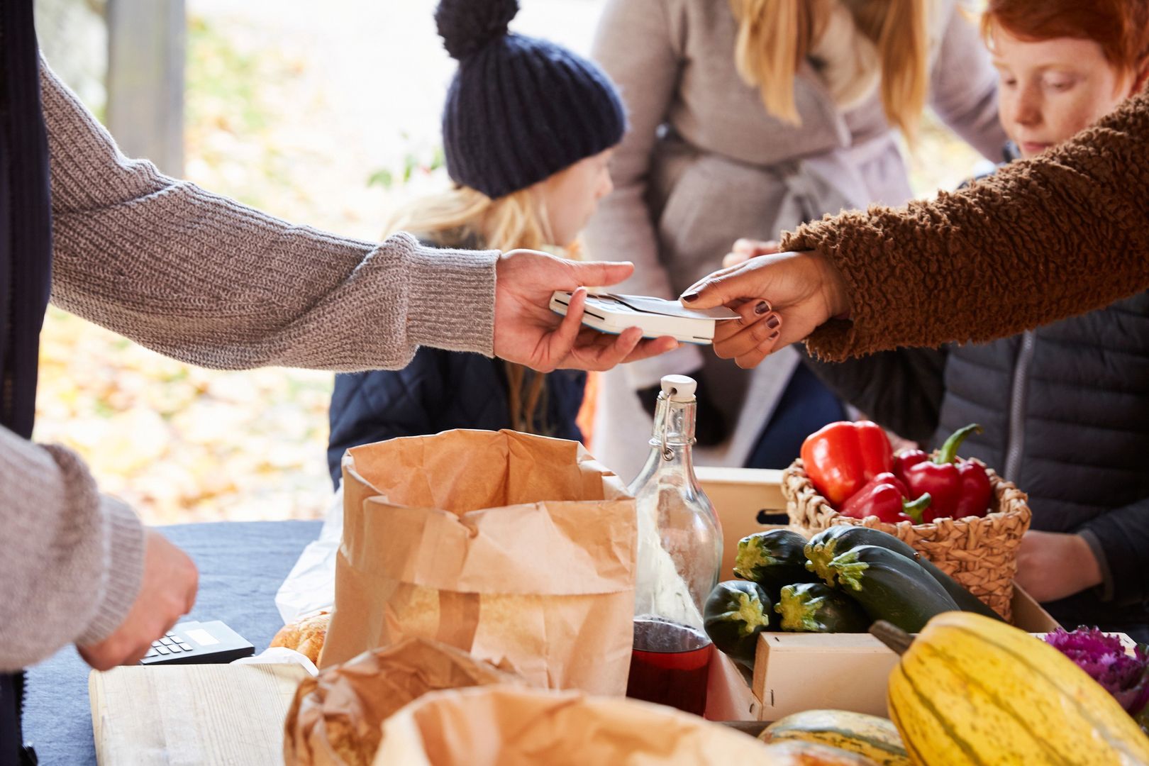 Pracownicy supermarketów ofiarami przemocy. Rośnie liczba napadów przy użyciu strzykawek