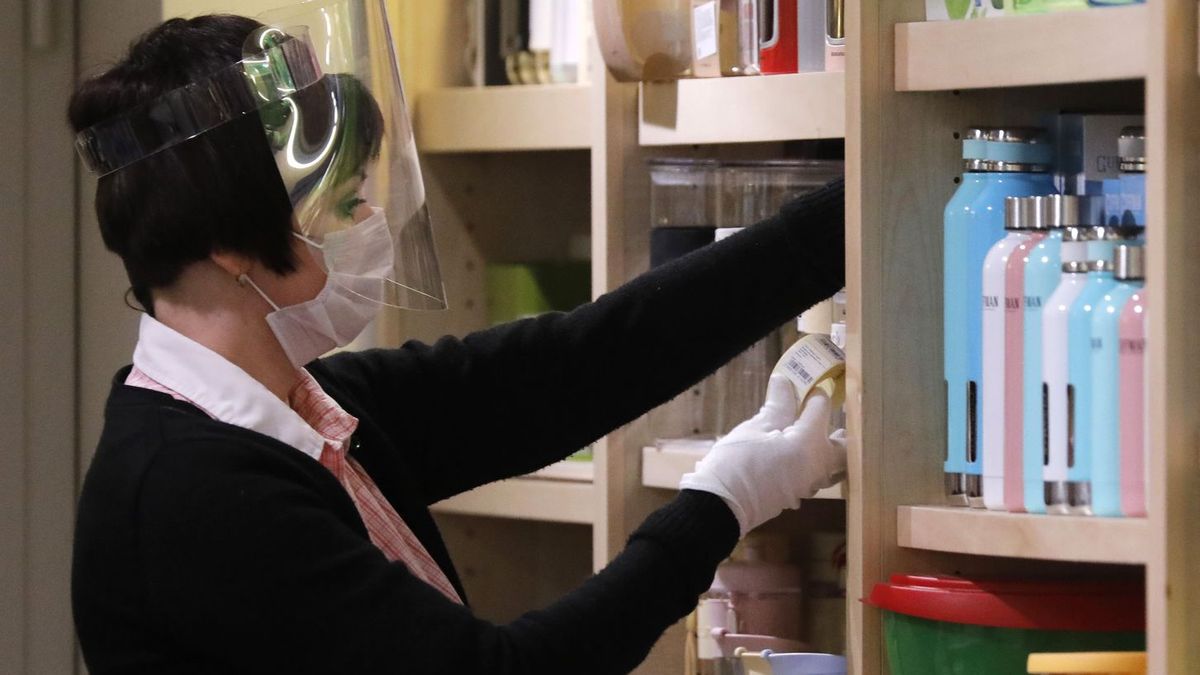 Pracownicy dużej galerii handlowej zakażeni koronawirusem