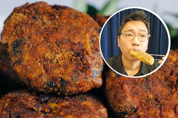 Koreańczyk nie wiedział, co to kotlet jajeczny. Gdy zobaczysz jego reakcję po spróbowaniu, zaczniesz się śmiać