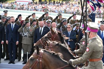 Warszawa: Potężna parada w stolicy. Czołgi, okręty i samoloty. Wojsko Polskie zaprezentuje swoją potęgę na Wisłostradzie