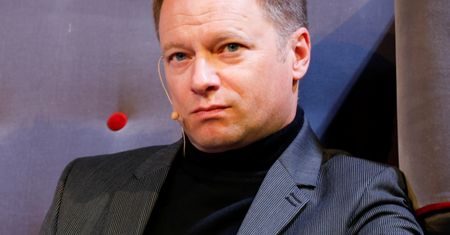Maciej Stuhr o śmierci taty. "Myśmy wiedzieli, że jest jedyna rzecz, która go trzyma przy życiu"