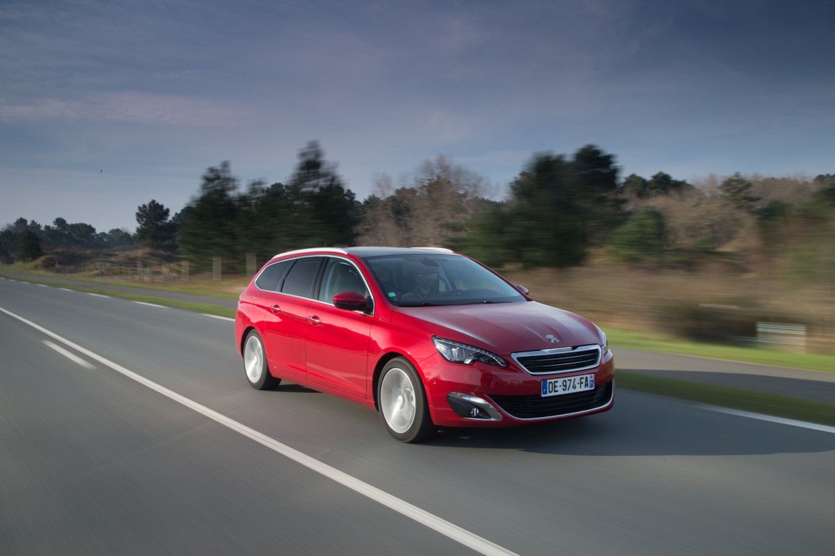 Peugeot 308 SW 1,2 e-THP 130 - pierwsza jazda [galeria] 27