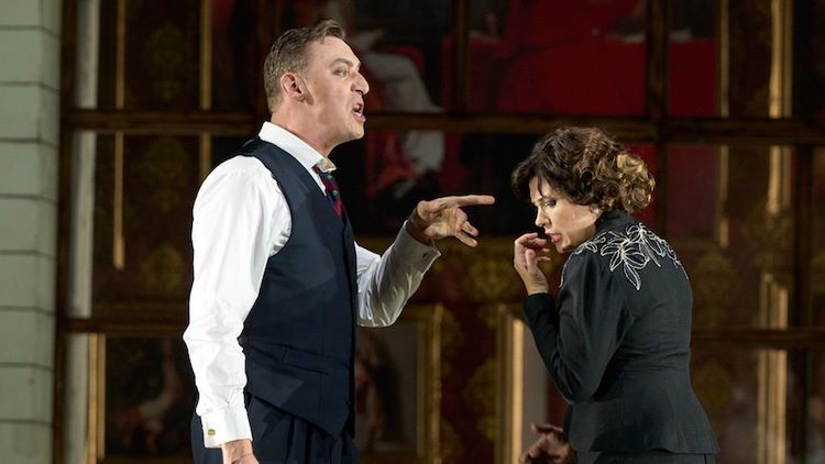 Krzysztof Bączyk (Don Alfonso) i Marina Rebeka (Lukrecja Borgia) w Sewilli @ Guillermo Mendo/ Teatro de la Maestranza