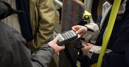 Gdańsk. Wulgarna kłótnia w tramwaju. Kontroler biletów stracił pracę