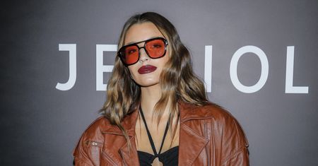 Julia Wieniawa wyznała miłość 60-latkowi. Ten aktor ma żonę!