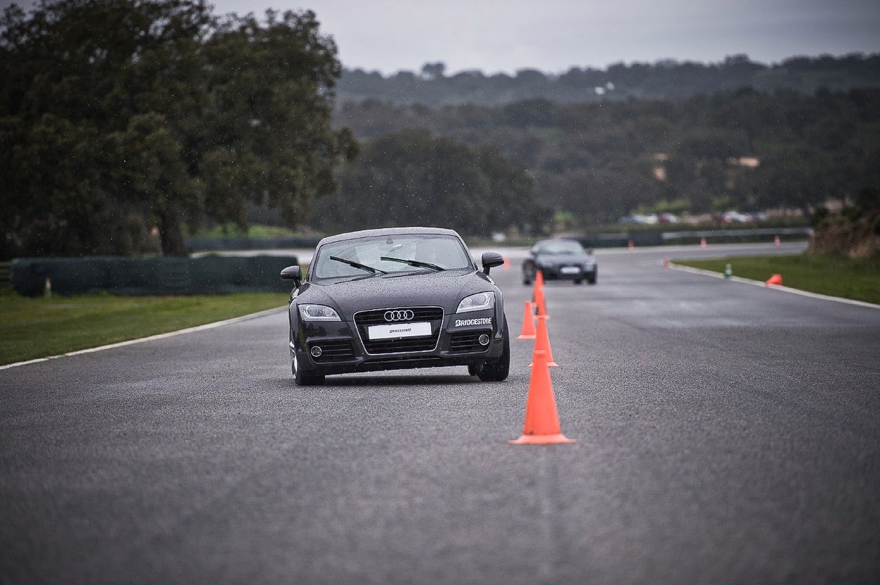 Test opon Bridgestone Potenza Adrenalin RE002 w Ascari Race Resort [galeria] 63