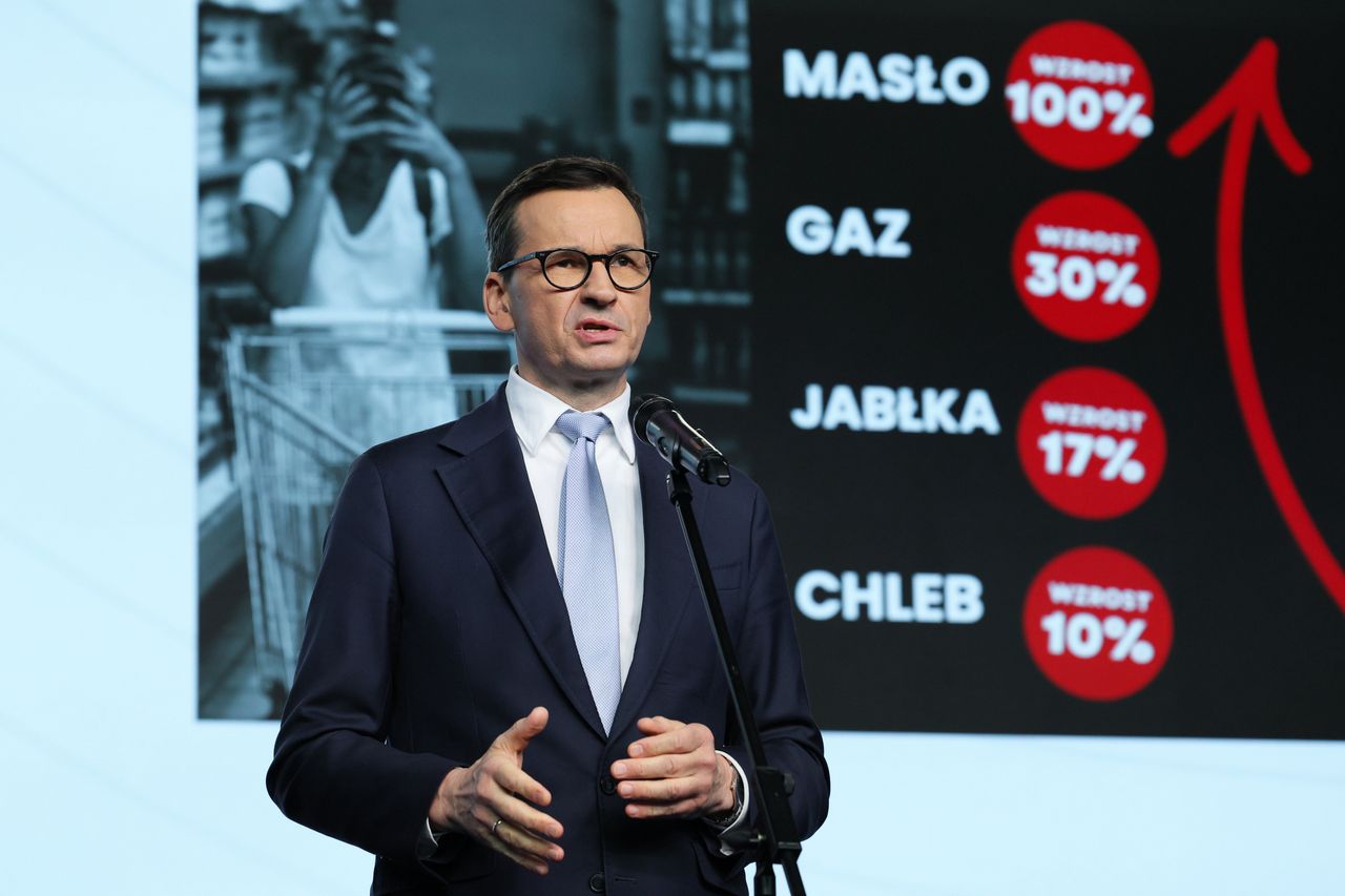 "Zrobili was w konia". Morawiecki o 13 grudnia i błędach Tuska