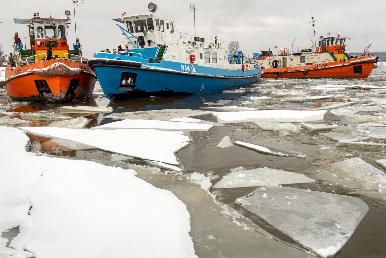 Pogoda. Wody Polskie: lodołamacze ruszają do akcji na Wiśle