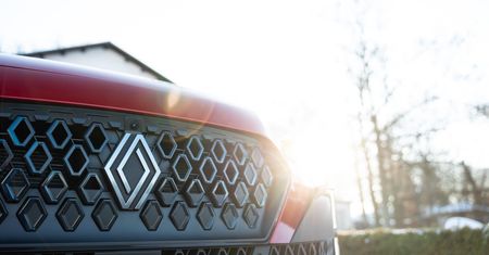 Renault i Dacia podsumowują 2025 r. w Polsce. Bestsellery z dużym wzrostem sprzedaży