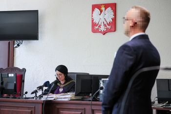 Były policjant skazany. Doprowadził do wypadku, wożąc nastolatki