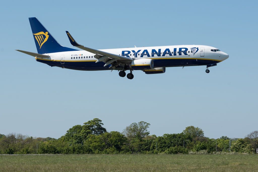 Ryanair wznawia loty międzynarodowe z Polski