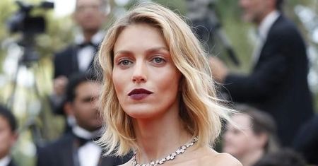 Wzburzona Anja Rubik ATAKUJE Jarosława Kaczyńskiego: "Prezes uważa, że edukacja seksualna to demoralizacja dzieci. Projekt będzie miał wsparcie jego rządu"
