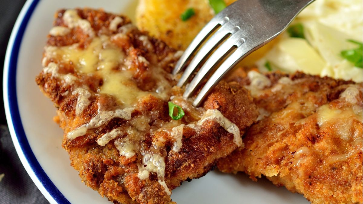 Schabowy zapieczony z góralskimi dodatkami nie ma sobie równych