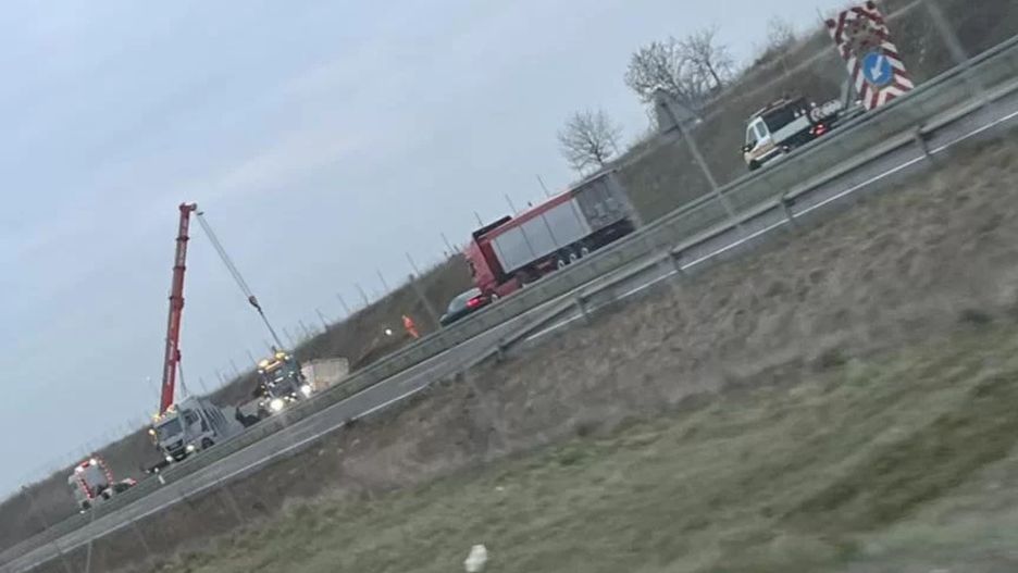 Wypadek na trasie S5. Droga zablokowana