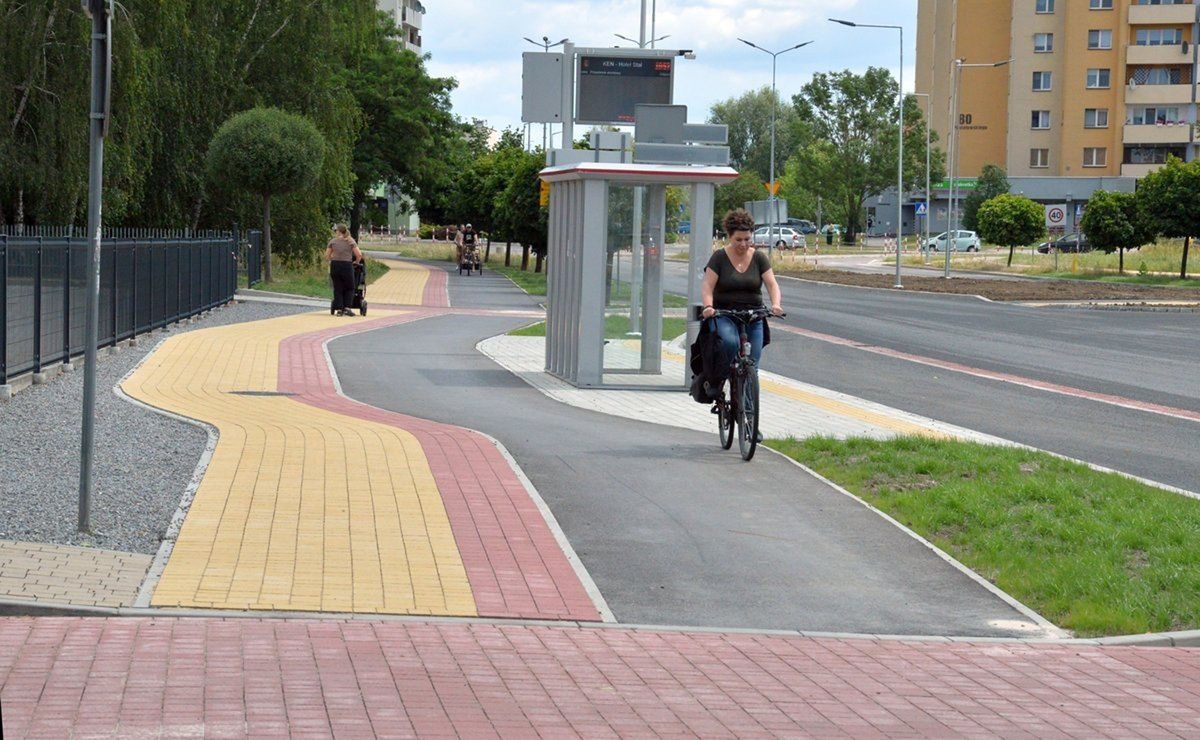 Przebudowa ponad 200-metrowego odcinka ulicy Komisji Edukacji Narodowej