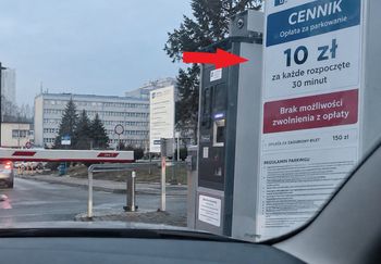 Podwiózł chorego na SOR. "Biznes na cudzym nieszczęściu"