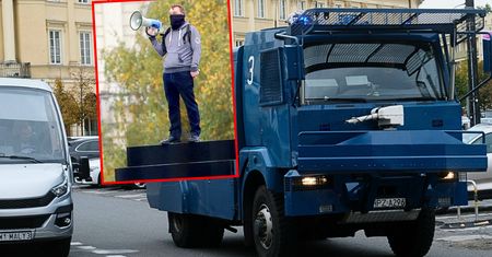 Wejście na pomnik smoleński. Kulisy akcji w Warszawie