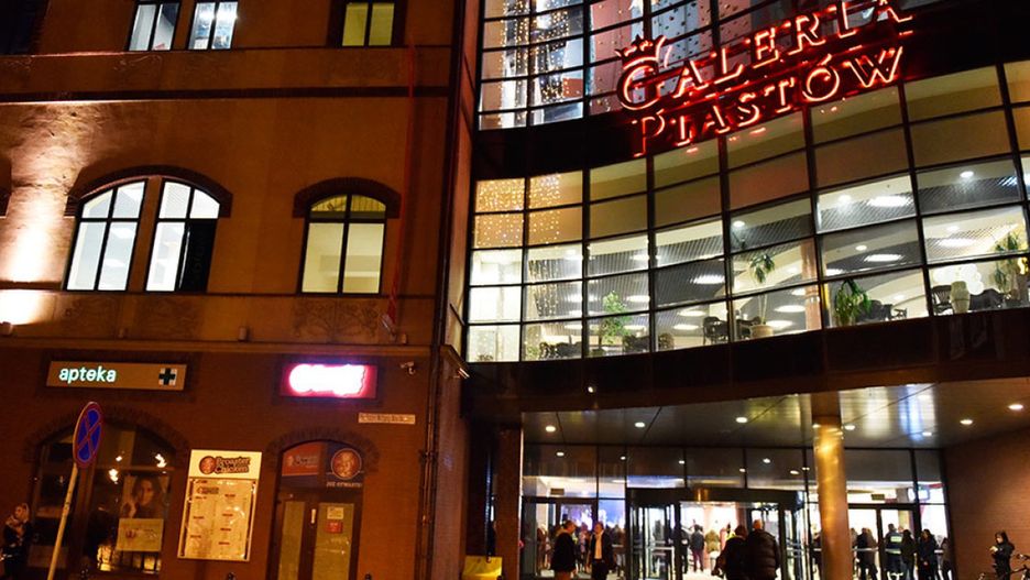 Galeria Piastów (Piotr Florek lca.pl)