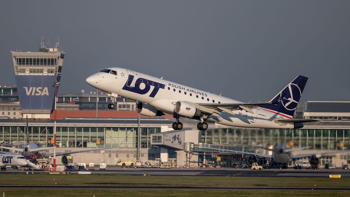 Lotnisko Chopina to największy port lotniczy w kraju. Zbudowany na nim ruch i siatka połączeń mają być przeniesione do CPK