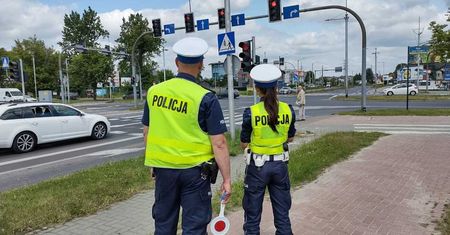 Cudzoziemcy w polskiej policji? "Trwa analiza"