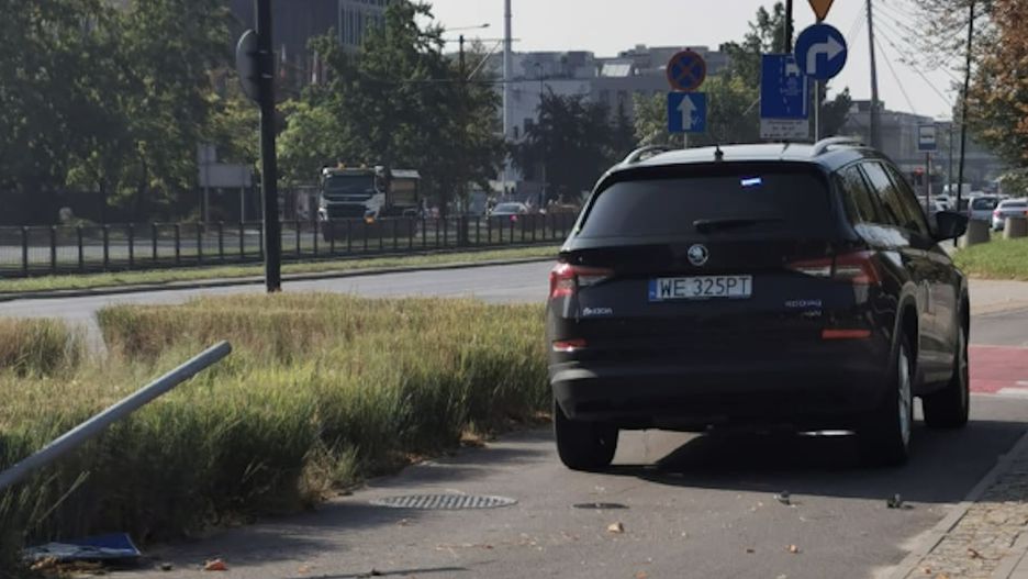 Zdjęcie pojazdu opublikował w mediach społecznościowych poseł Se