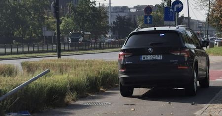 Czy to pojazd uprzywilejowany? Poseł domaga się wyjaśnień