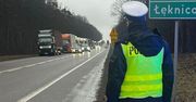 Dorohusk: Długie oczekiwanie na granicy. Kolejka ciężarówek sięga 25 km
