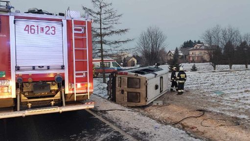 13 osób poszkodowanych w wypadku. Pilny apel policji 