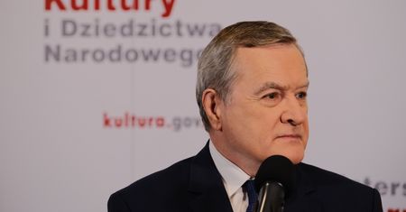 Piotr Gliński przegrał sprawę w sądzie. Ministerstwo kultury musi wypłacić pieniądze