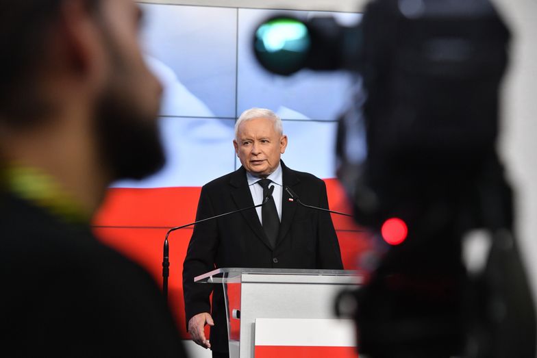 PiS straszy "haniebnym procederem". Kaczyński dostał rykoszetem